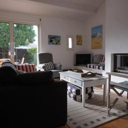 House L'epine - 8 Pers, 150 M2, 5/4 * L'Epine (Vendee)