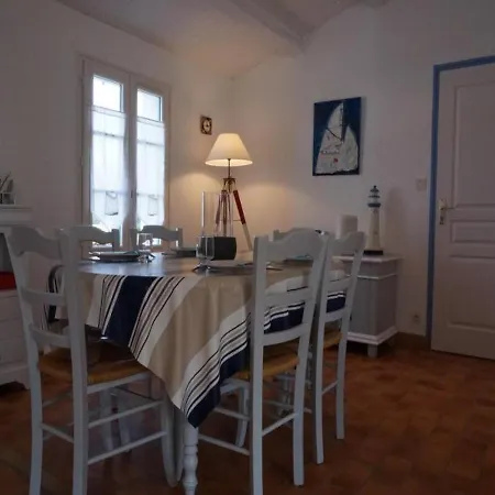 بيت للعطل House L'epine - 8 Pers, 150 M2, 5/4 *